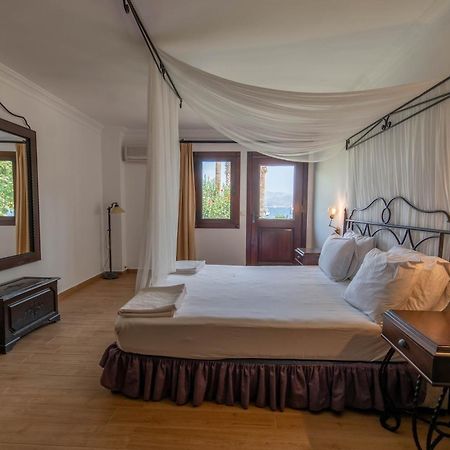 טורונץ' Maris Butik Hotel מראה חיצוני תמונה