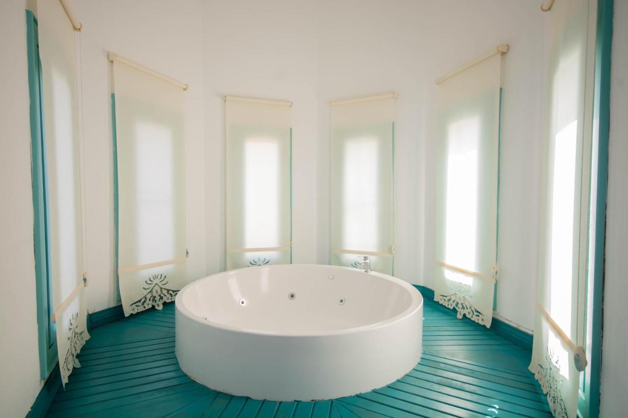 טורונץ' Maris Butik Hotel מראה חיצוני תמונה