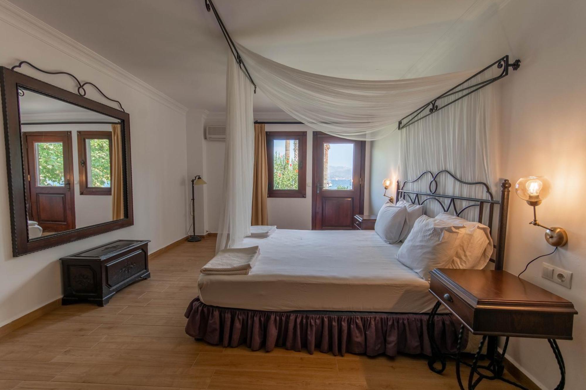 טורונץ' Maris Butik Hotel מראה חיצוני תמונה