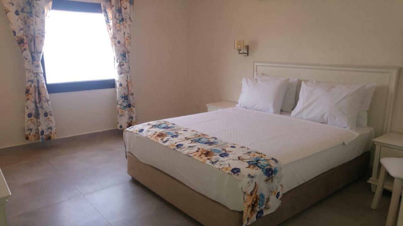 טורונץ' Maris Butik Hotel מראה חיצוני תמונה